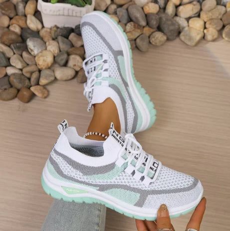 Nerina | Let og behagelig sneaker