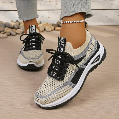 Nerina | Let og behagelig sneaker